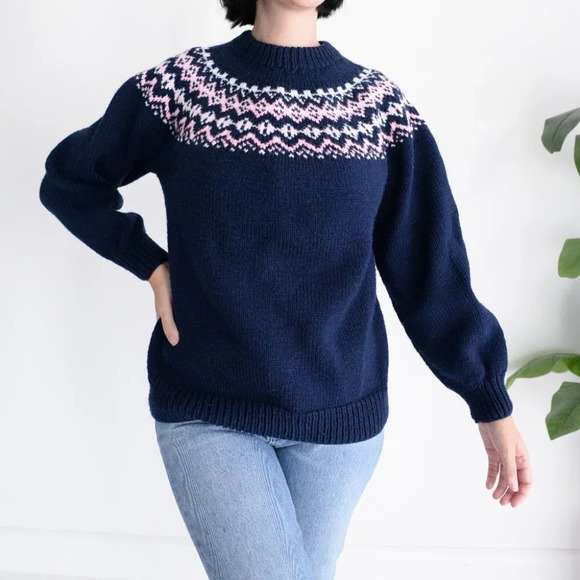 Vintage Navy Chunky Knit Cowichan Fair Isle Fisherman Sweater Cabincore S - Picture 1 of 12